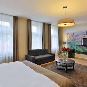 & Hotel apartamentowy